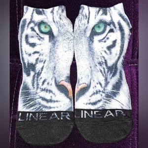 White tiger ankle socks